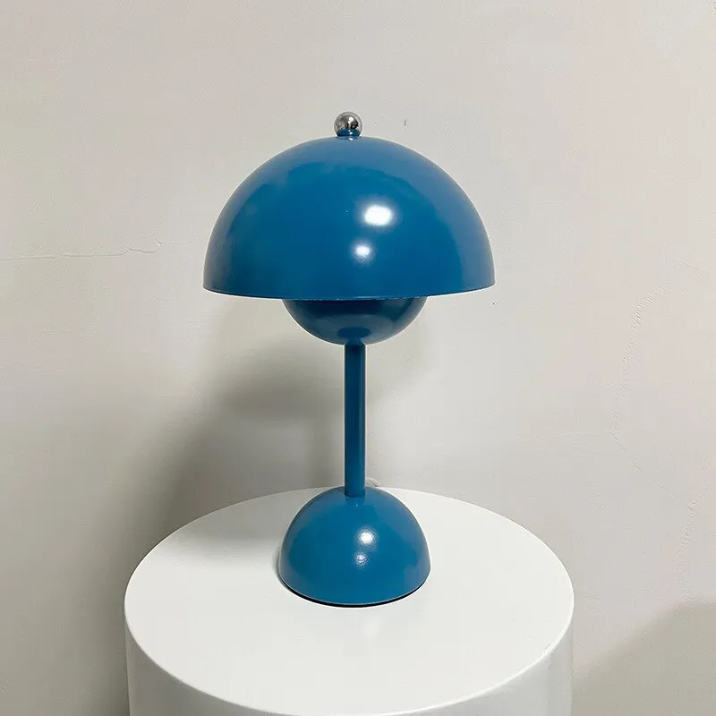 BAN Mushroom Modern LED table lamp Nordic desk light