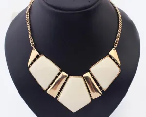 Elegant Geometric Polygon Resin Necklace - Ivory White