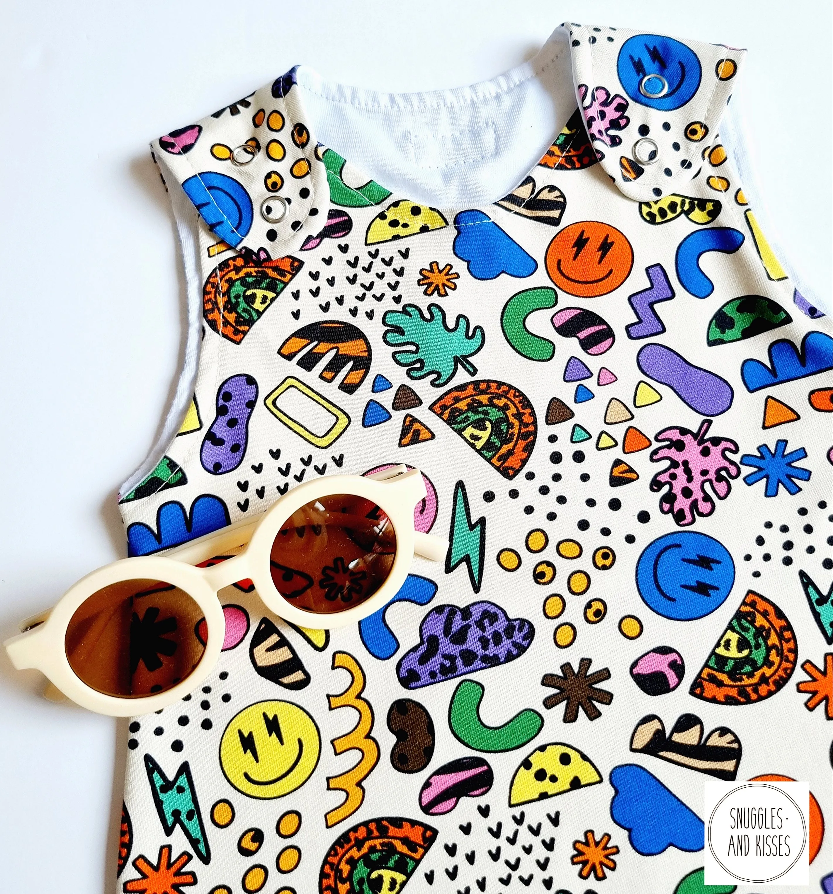 Good Vibes Print Dungarees