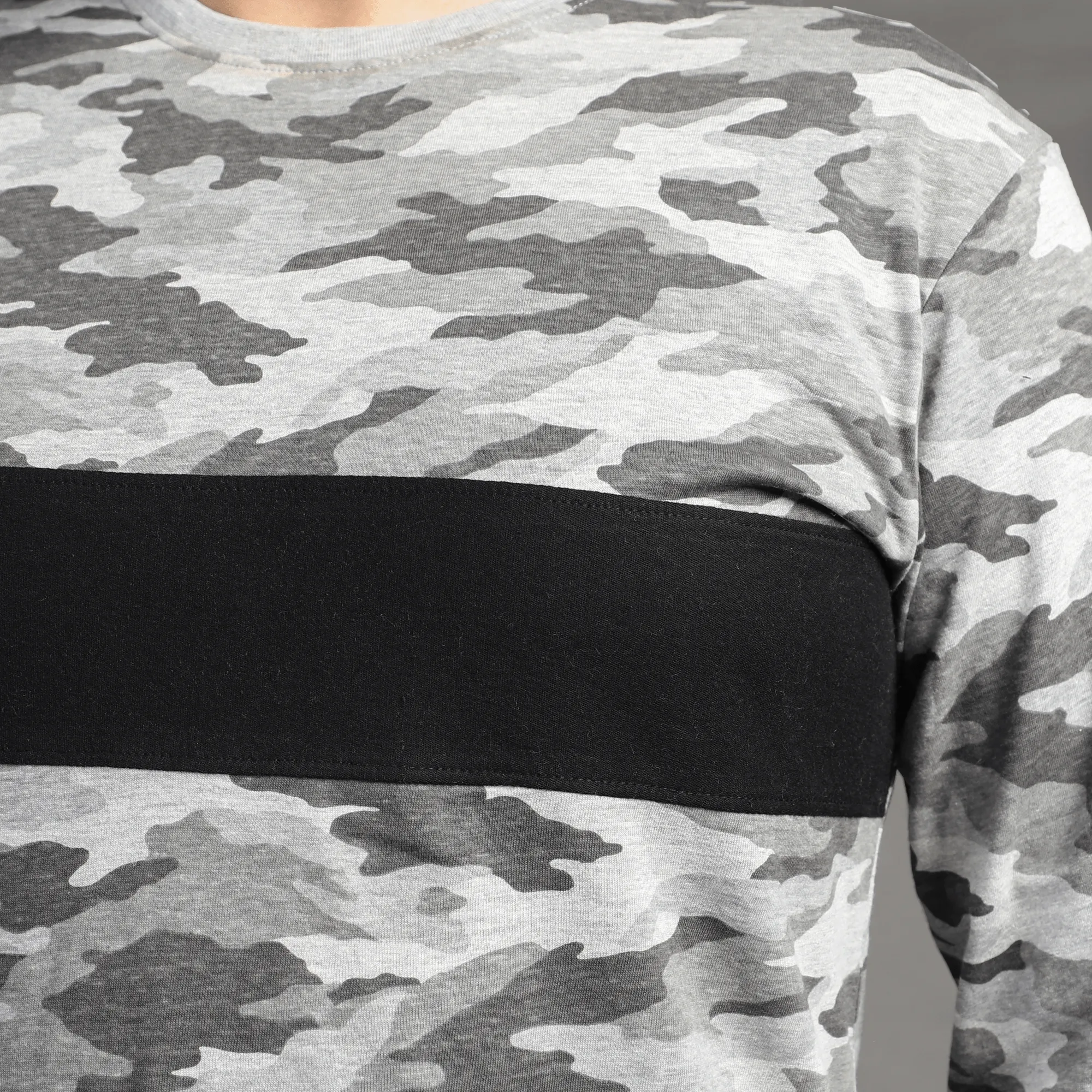 MEN'S LIGHT WEIGHT CAMO T-SHIRT