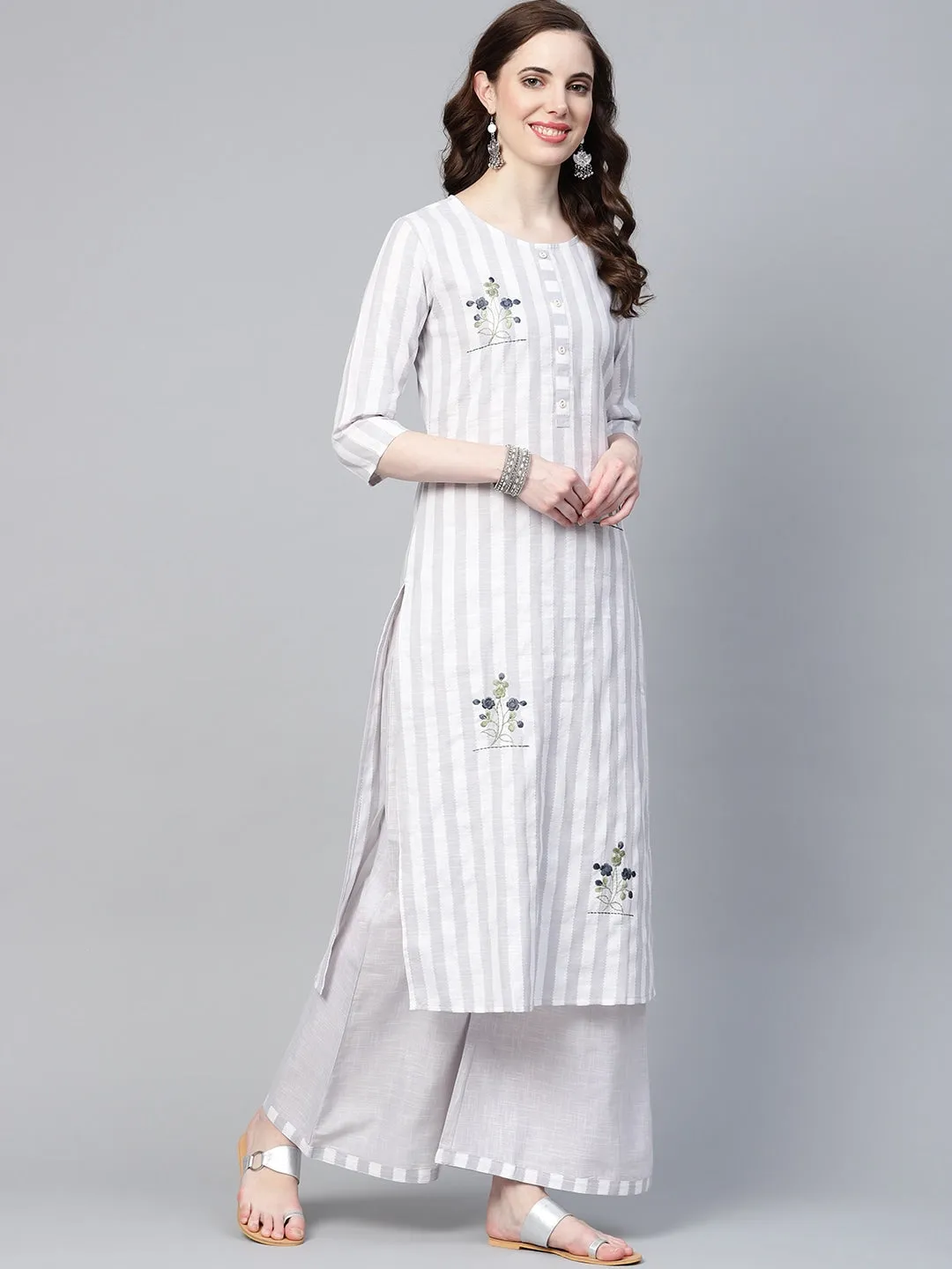 Women Grey & White Striped Kurta Set