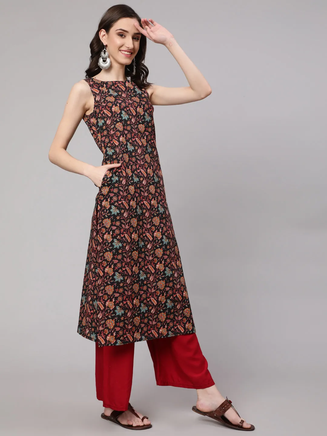 Women Multi Color Geometric Printed Sleeveless Straight Kurta