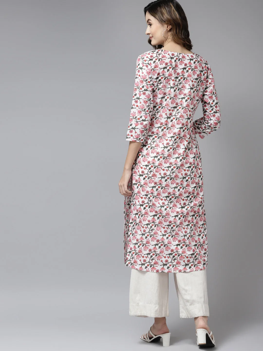 Women Off White & Pink Pure Cotton Floral Print Kurta